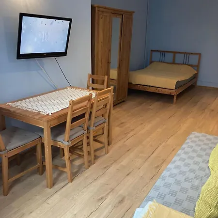 Stacja Pokoje Do Wynajecia *