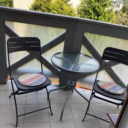 Konukevi Stacja Do Wynajecia 3*