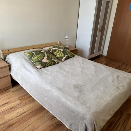 Stacja Do Wynajecia بيت ضيافة 3*