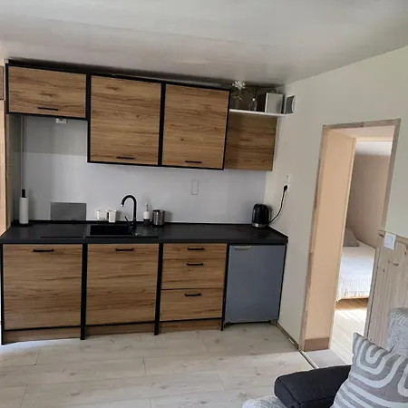 Stacja Do Wynajecia Konukevi 3*
